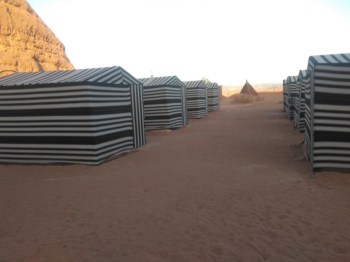 Rum Oasis Camp Wadi Rum Exterior foto